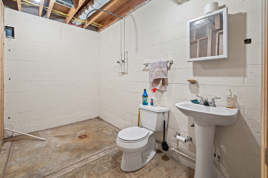 More Photos Of 3320 Bakertown Rd, Knoxville Multifamily For Sale