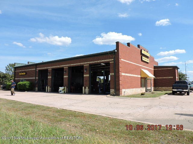 More Photos Of 10045 Ridgeway Industrial Dr, Olive Branch Auto Repair For Sale
