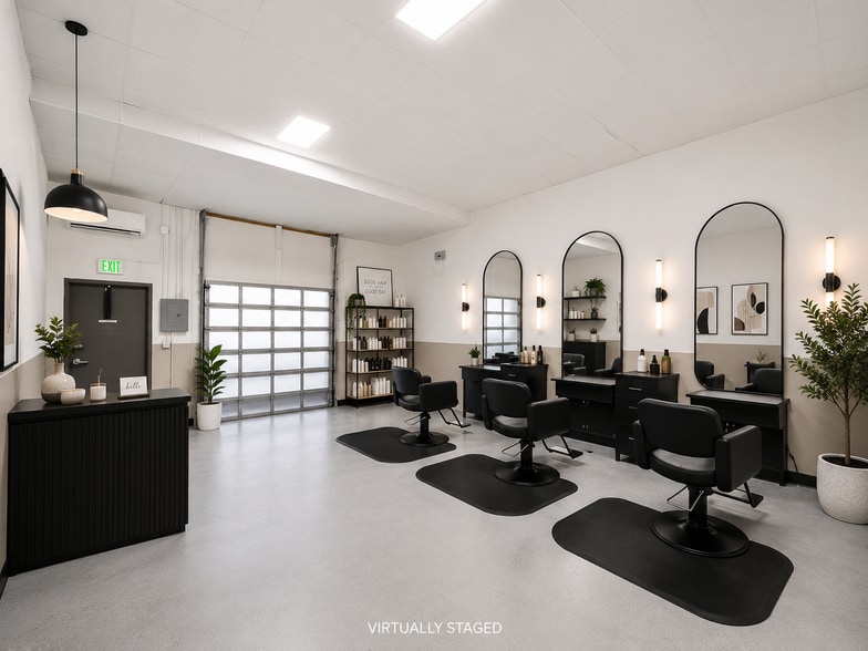 Primary Photo Of 1211 Okeechobee Rd, West Palm Beach Flex For Lease