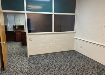 More Photos Of 1000 Park Ave NW, Norton Office For Sale