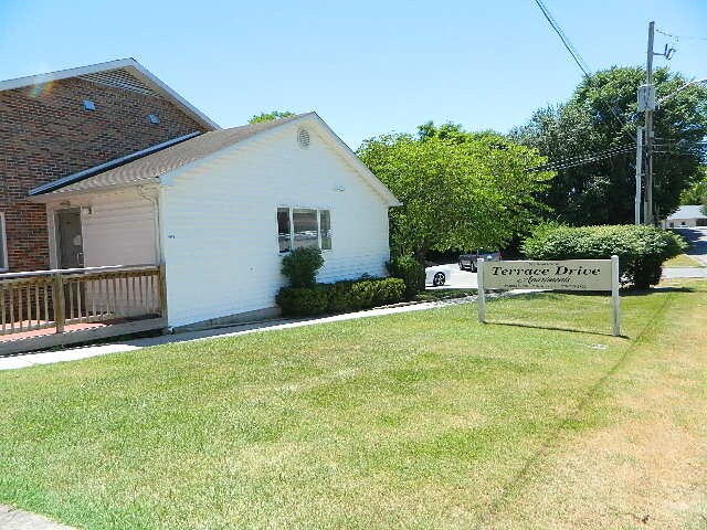 More Photos Of 1046 Terrace Dr, Marion Flex For Sale