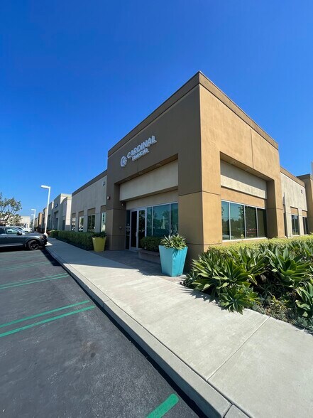 More Photos Of 84 Discovery, Irvine Office For Sale