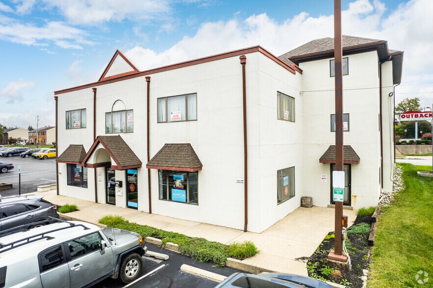 More Photos Of 404-406 W Ridge Pike, Conshohocken Storefront Retail Office For Lease