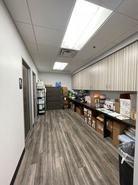 More Photos Of 1760 E Pecos Rd, Gilbert Medical For Lease