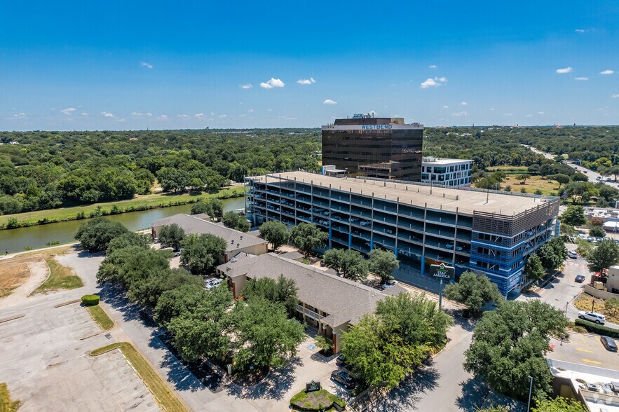 More Photos Of 1601 River Run, Fort Worth Hotel For Sale