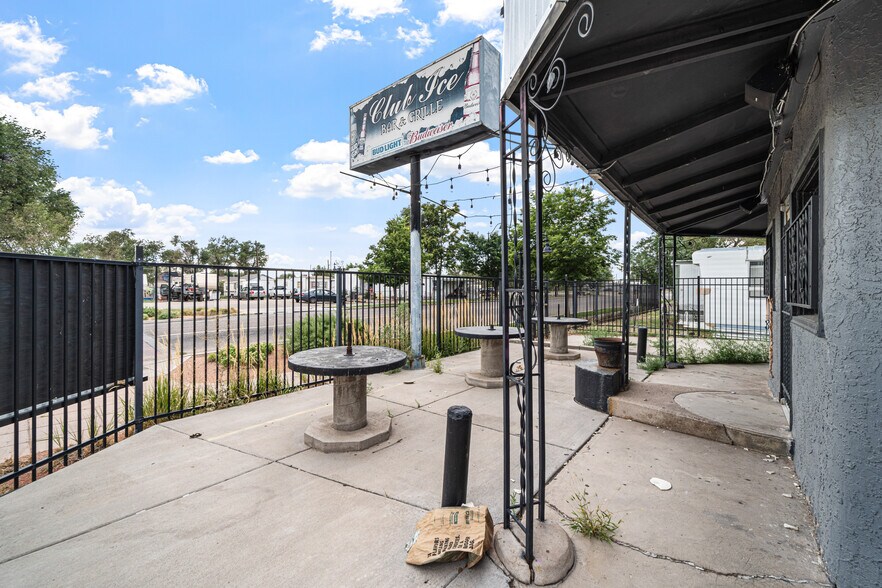More Photos Of 2430 Lake Ave, Pueblo Bar For Sale