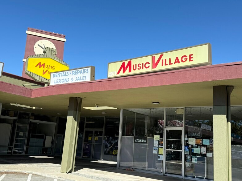 More Photos Of 2951-2997 Union Ave, San Jose Storefront Retail Office For Lease
