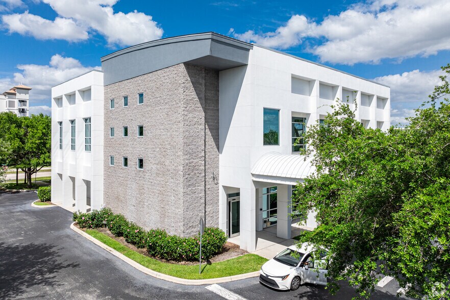 More Photos Of 3291 Woods Edge Pky, Bonita Springs Medical For Lease