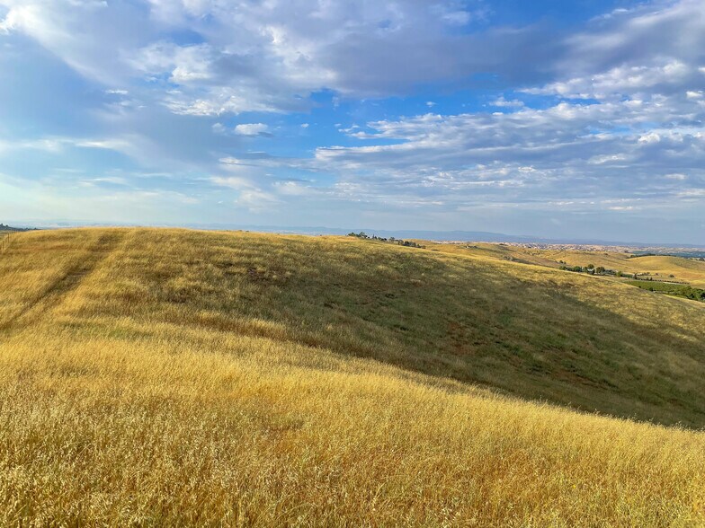 More Photos Of 0 E. 41 Hwy, Templeton Land For Sale