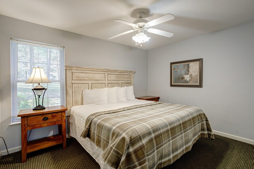 More Photos Of 358 Relax Dr, Smithville Lodge Meeting Hall For Sale