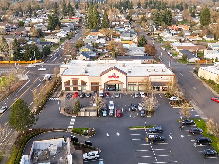 Primary Photo Of 717 Geary St SE, Albany Freestanding For Sale