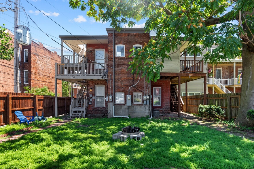 More Photos Of 1709 S 8th St, Saint Louis Apartments For Sale