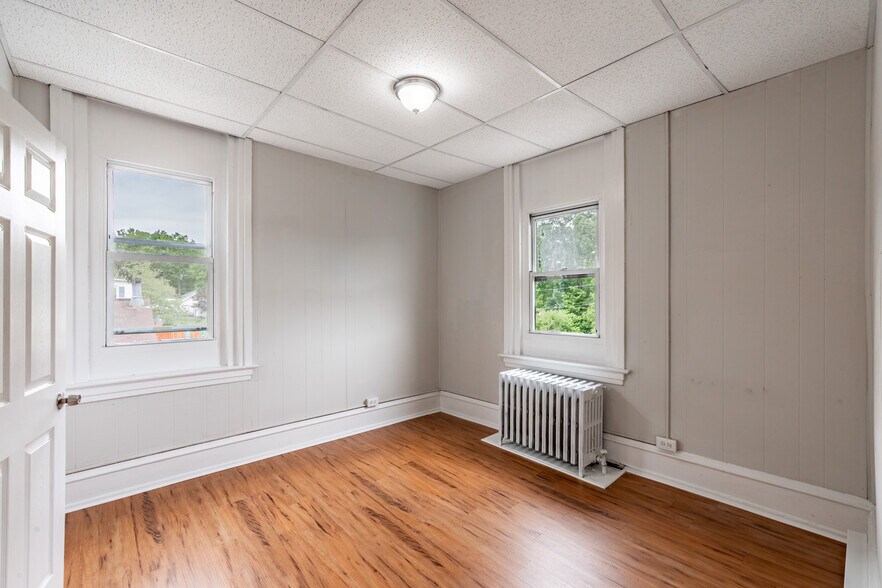 More Photos Of 403 Washington Ave, Sellersville Apartments For Sale