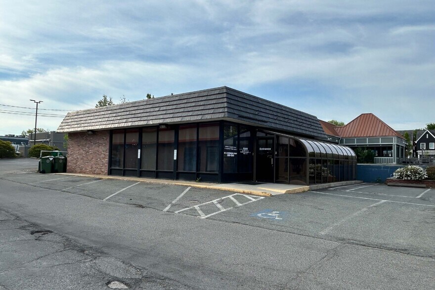 Primary Photo Of 25 Nansemond St, Richmond Office For Sale