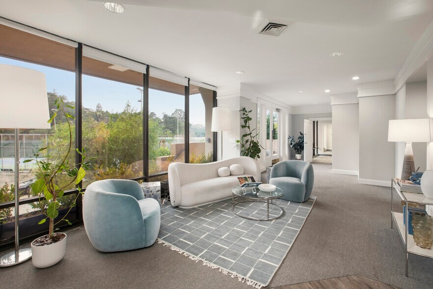 More Photos Of 1900 Mountain Blvd, Oakland Office For Sale