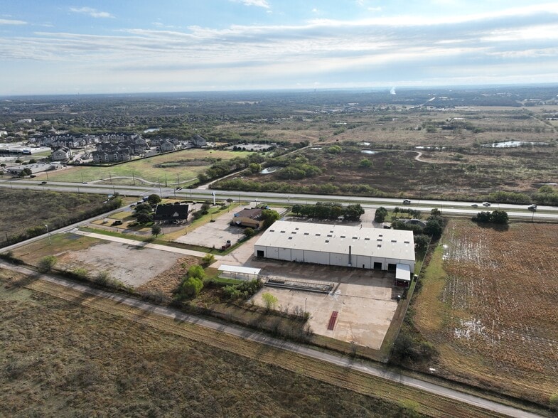 More Photos Of 1980 SW Wilshire Blvd, Burleson Warehouse For Sale