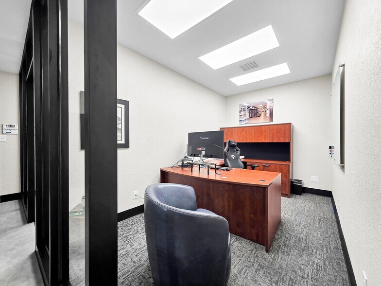 More Photos Of 3410 I-10 W, Orange Office For Sale