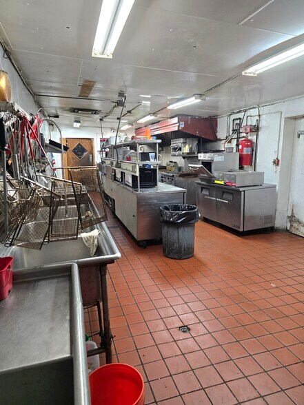 More Photos Of 2405 US-441 Hwy, Okeechobee Restaurant For Sale