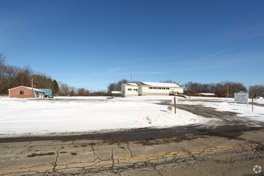 More Photos Of 4065 E Pierson Rd, Flint Lodge Meeting Hall For Sale