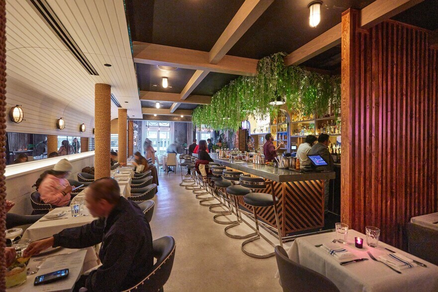 More Photos Of 229 Front St, New York Apartments For Lease