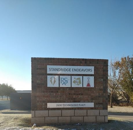 More Photos Of 2600 Technology Pl, Norman Warehouse For Lease