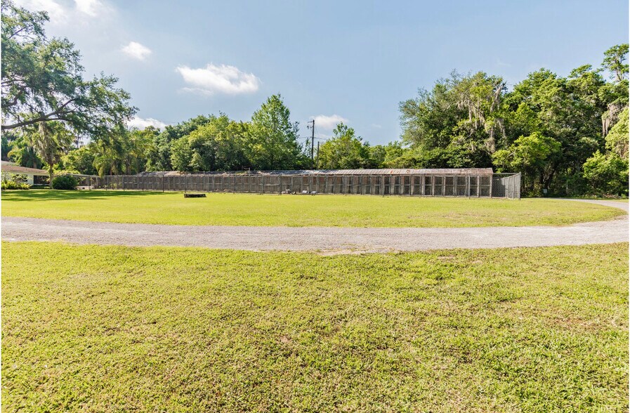 More Photos Of 22129 Carson Dr, Land O' Lakes Specialty For Sale