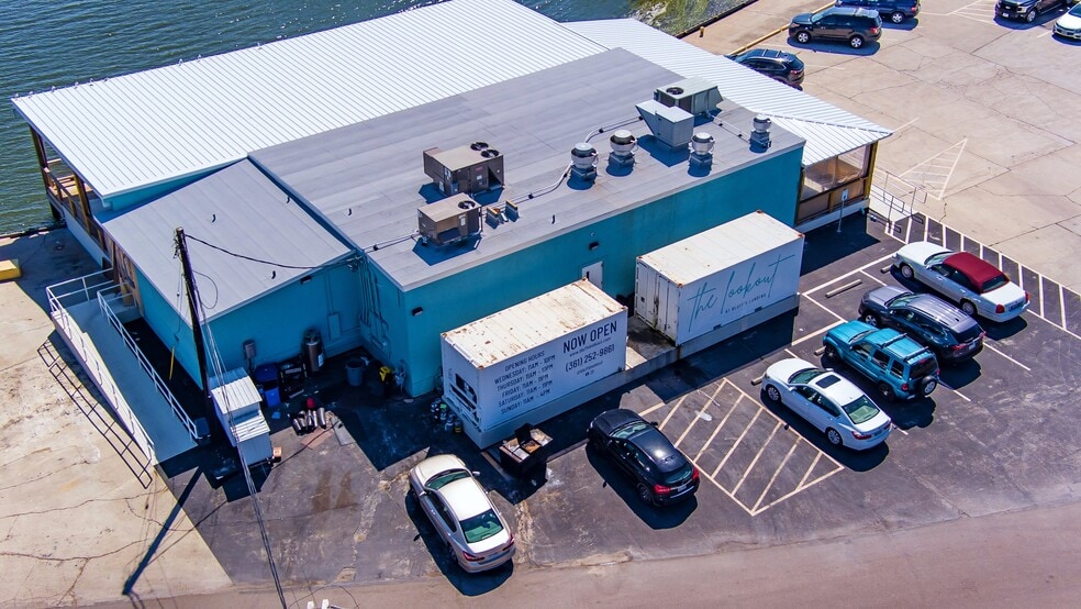 More Photos Of 4236 Laguna Shores Rd, Corpus Christi General Retail For Sale