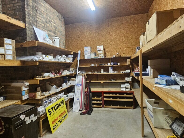 More Photos Of 301 Ramblin Rd, West Columbia Office For Sale