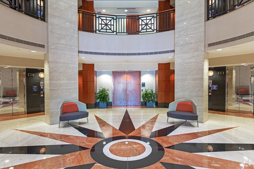 More Photos Of 2202 N Westshore Blvd, Tampa Coworking Space