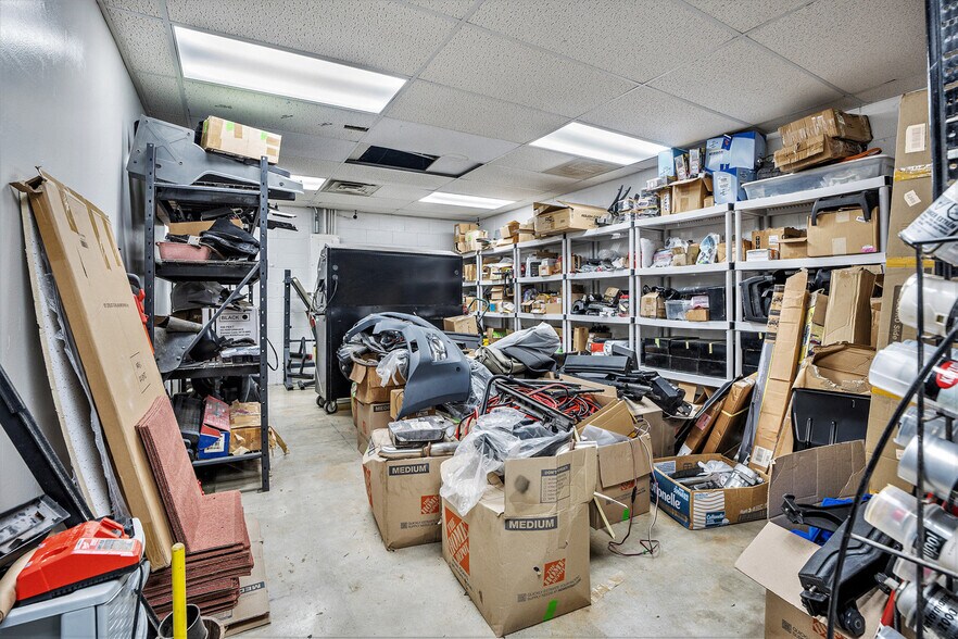 More Photos Of 714 7th Ave N, Texas City Office Residential For Sale