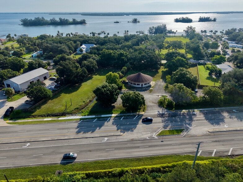 More Photos Of 11390 Us-1 Hwy, Sebastian Restaurant For Sale