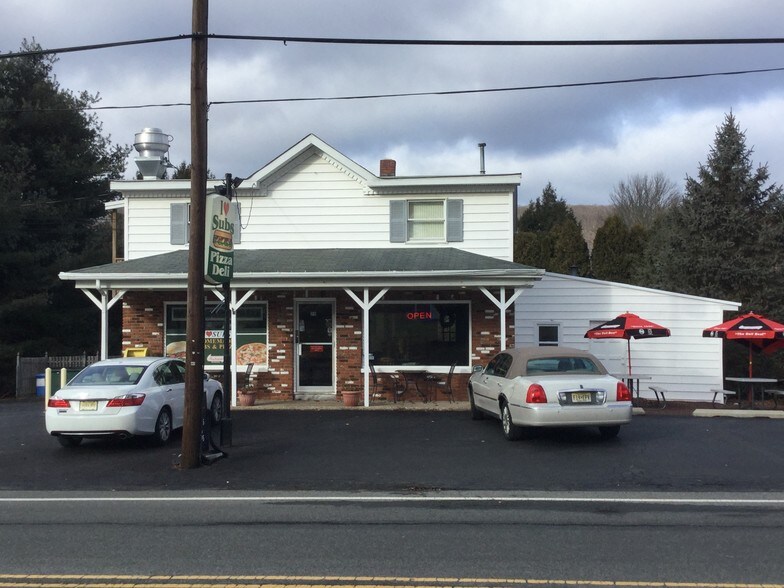 More Photos Of 20 Hillside Ave, Flanders Restaurant For Sale