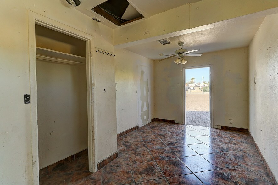 More Photos Of 2021 W Washington St, Phoenix Multifamily For Sale