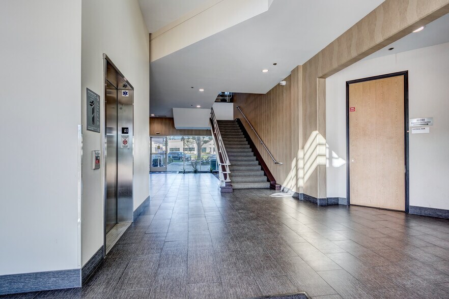 More Photos Of 10350-10390 Commerce Center Dr, Rancho Cucamonga Medical For Lease