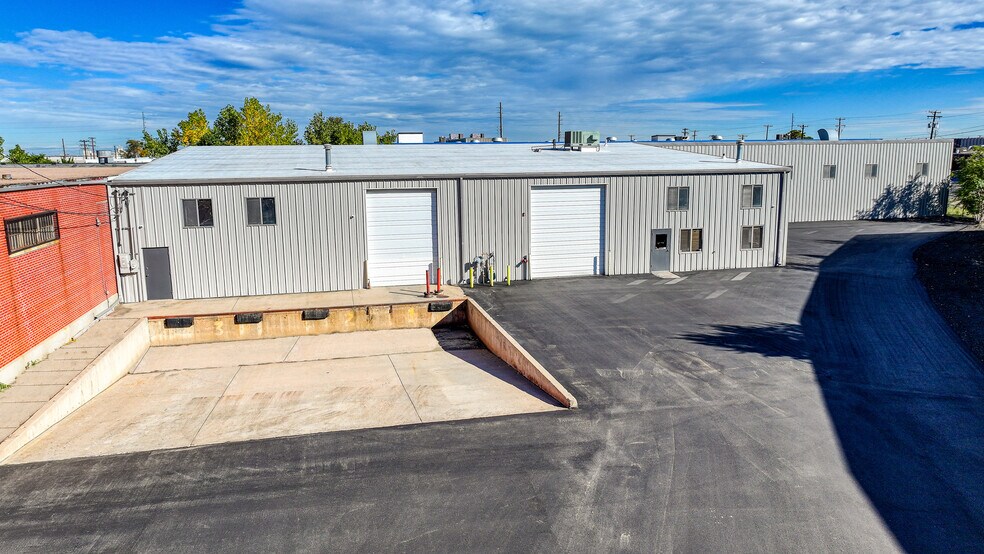 More Photos Of 5355 E 39th Ave, Denver Warehouse For Lease