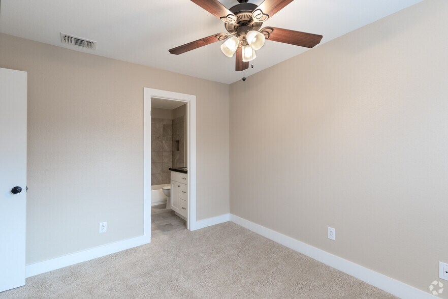 More Photos Of 8800-8888 Kempwood Dr, Houston Apartments For Sale