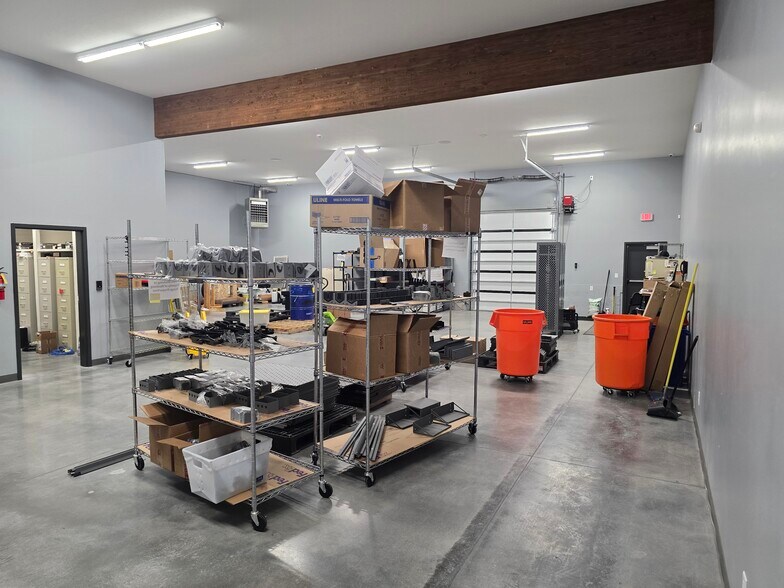 More Photos Of 870 N 2nd E, Rexburg General Retail For Lease