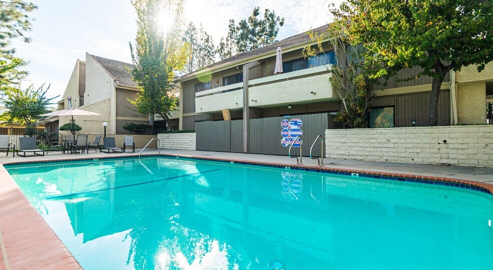 Primary Photo Of 4908-4930 Coldwater Canyon Ave, Sherman Oaks Apartments For Sale