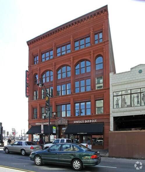 More Photos Of 224 Market St, Newark Apartments For Lease