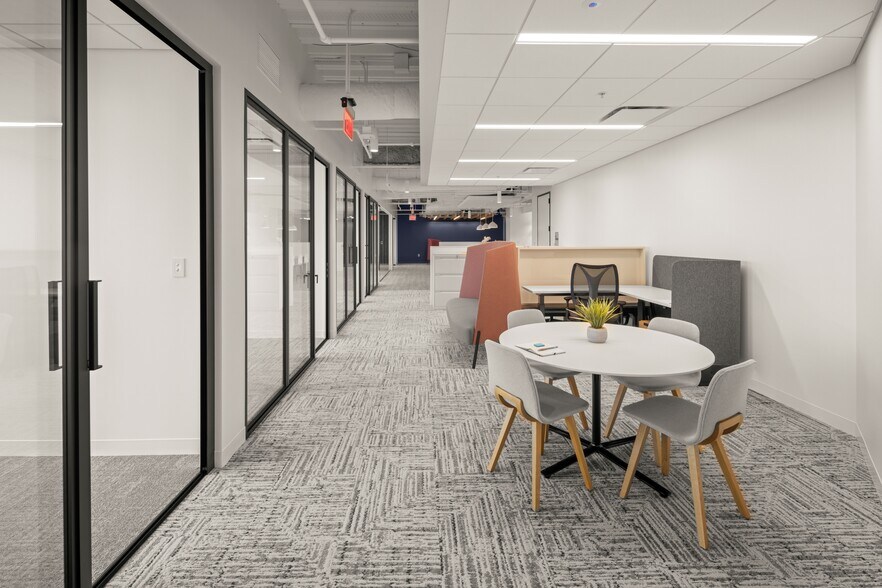 More Photos Of 6903 Rockledge Dr, Bethesda Unknown For Lease