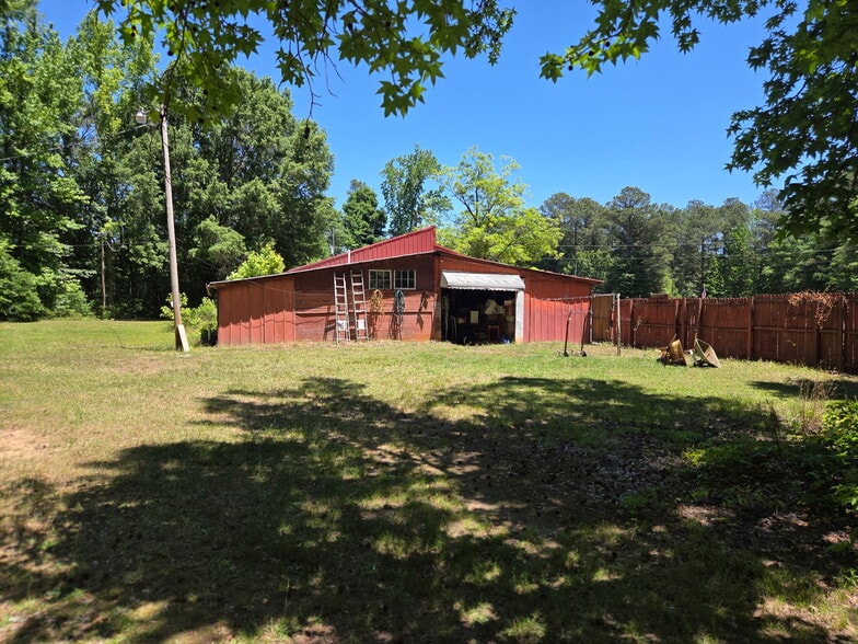 More Photos Of 5531 Macon Hwy, Bishop General Retail For Sale