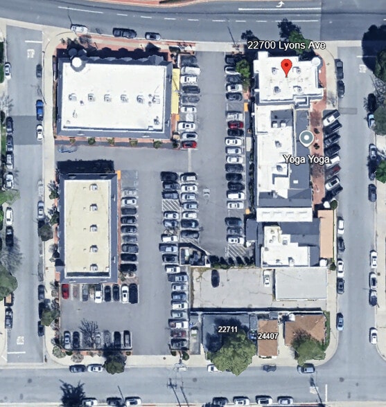 More Photos Of 22700 Lyons Ave, Newhall Office For Lease