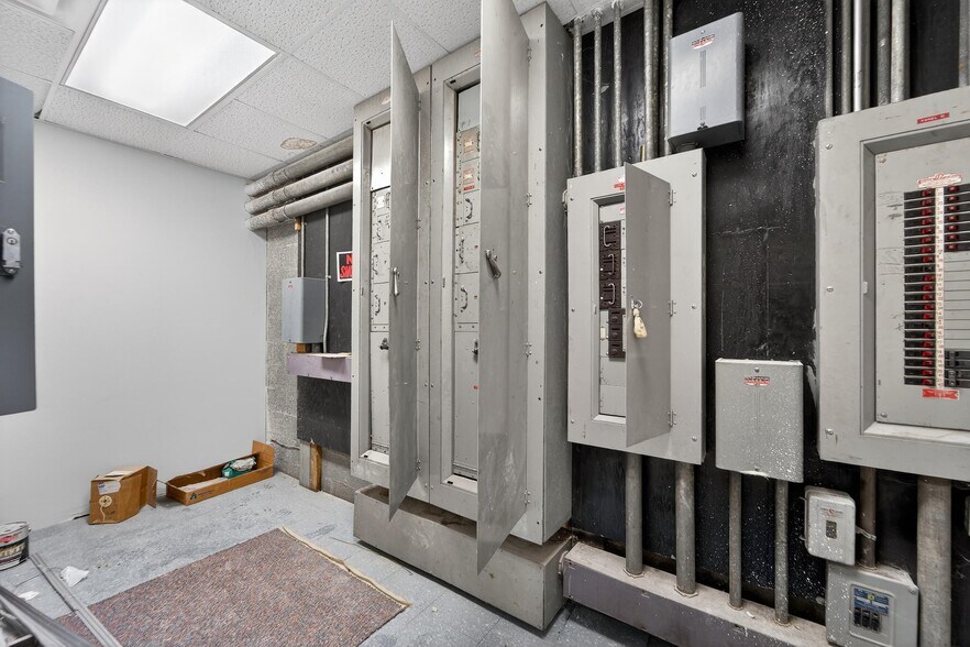 More Photos Of 106-109 N Evers St, Plant City Medical For Lease