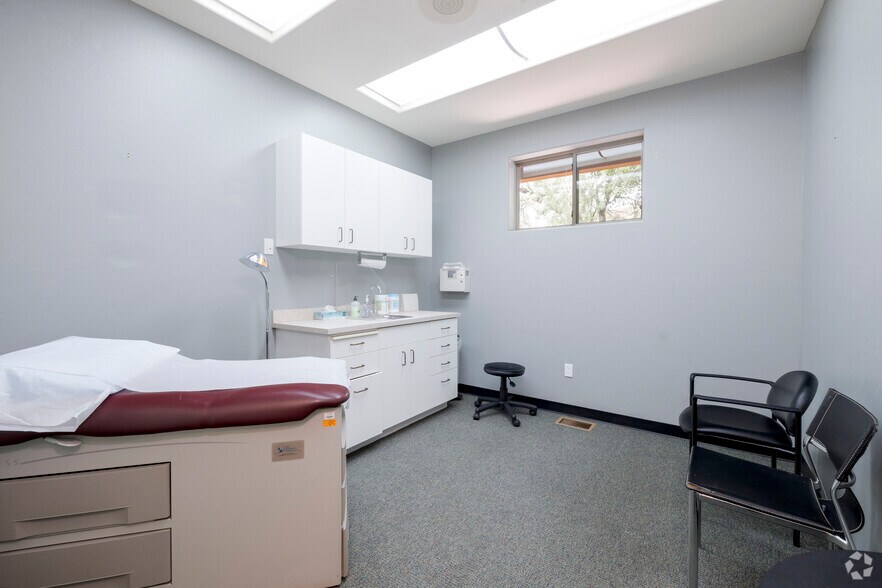 More Photos Of 120 Northview Rd, Sedona Skilled Nursing Facility For Sale