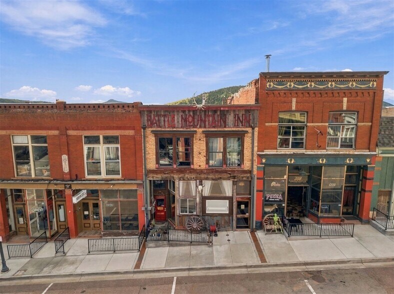 More Photos Of 304 Victor Ave, Victor Multifamily For Sale