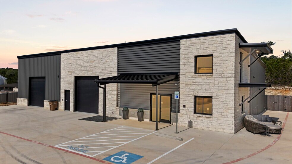 More Photos Of 39 Truss Dr, Boerne Flex For Sale