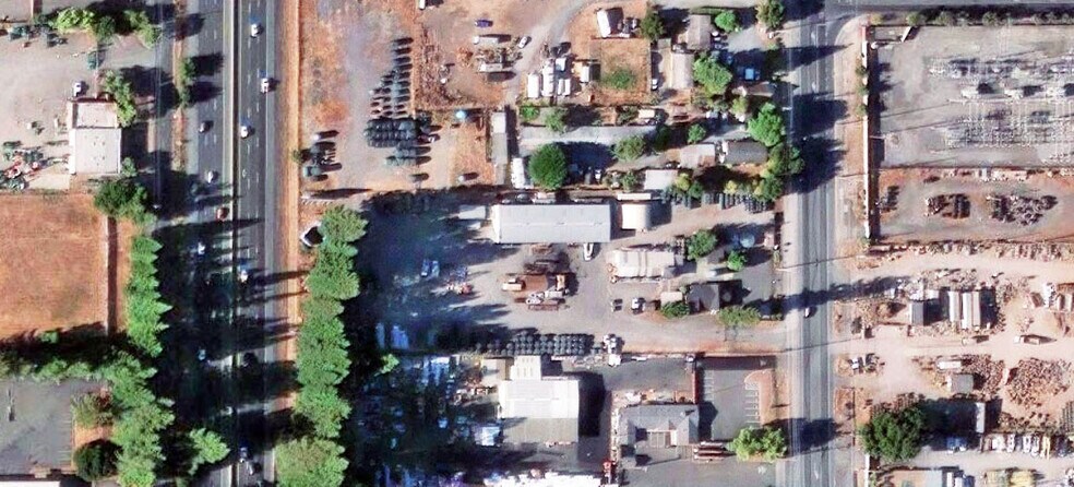 More Photos Of 4135-4137 Santa Rosa Ave, Santa Rosa Warehouse For Lease
