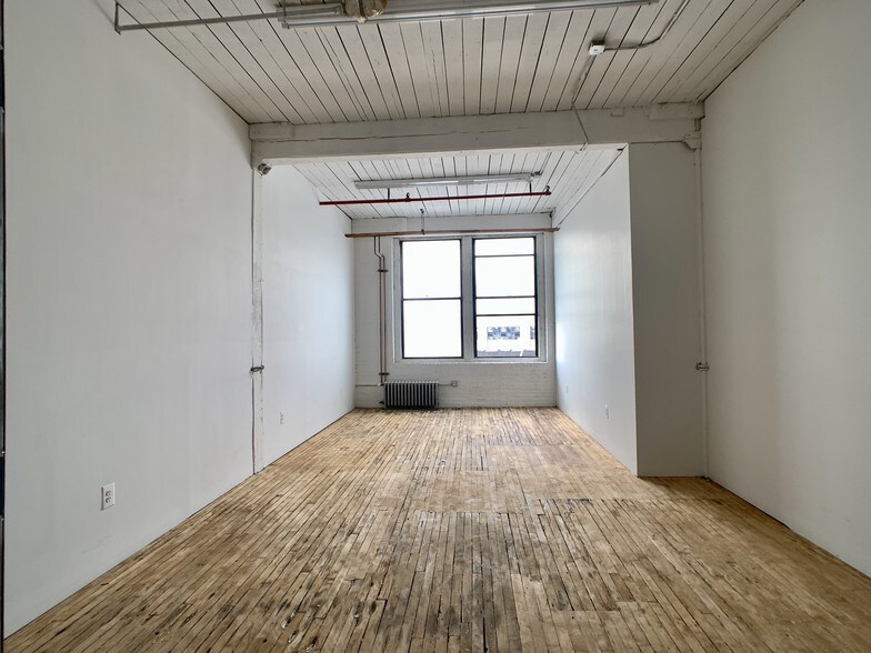 More Photos Of 1027 Grand St, Brooklyn Office For Lease