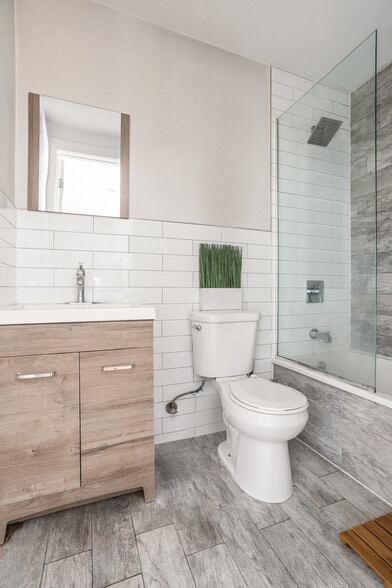 More Photos Of 1792 Broadway, Brooklyn Storefront Retail Residential For Lease