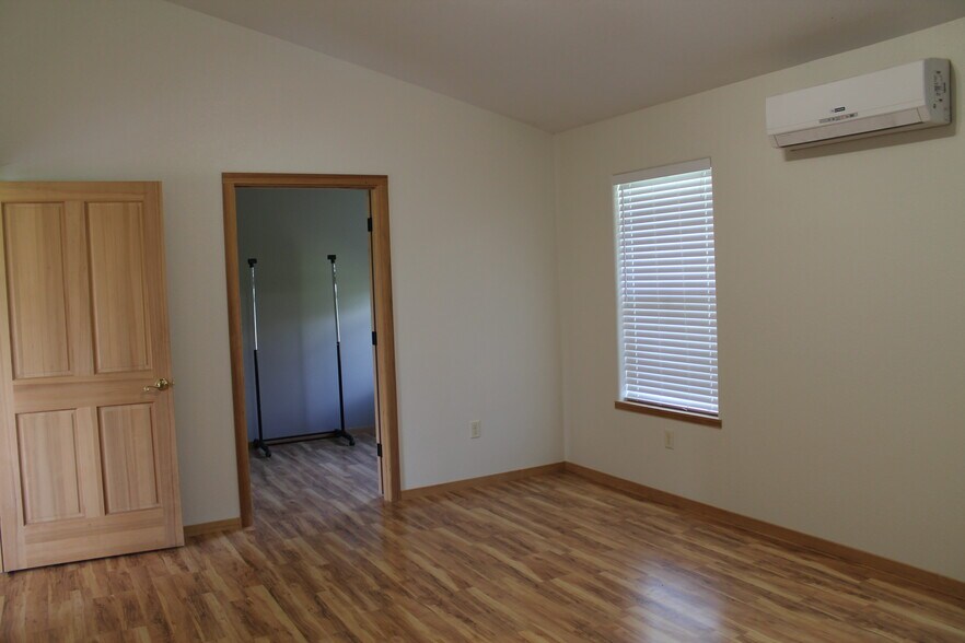 More Photos Of 207 W Franklin, Dayville Storefront Retail Residential For Sale